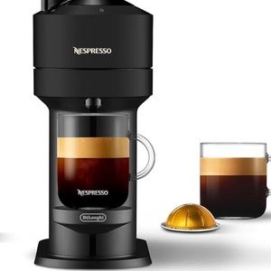 Nespresso Vertuo Next by De’ Longhi Machine